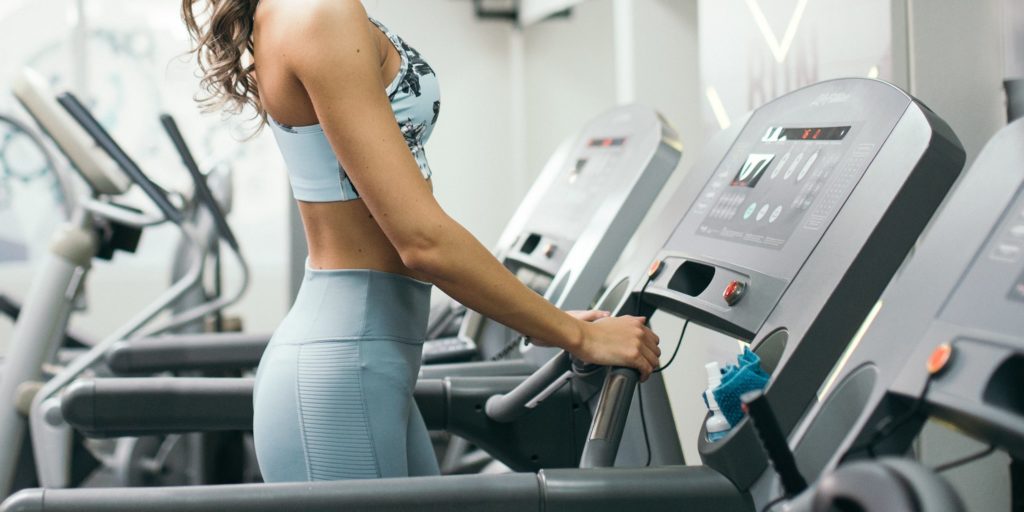 COVID-19期间最危险的活动是什么?